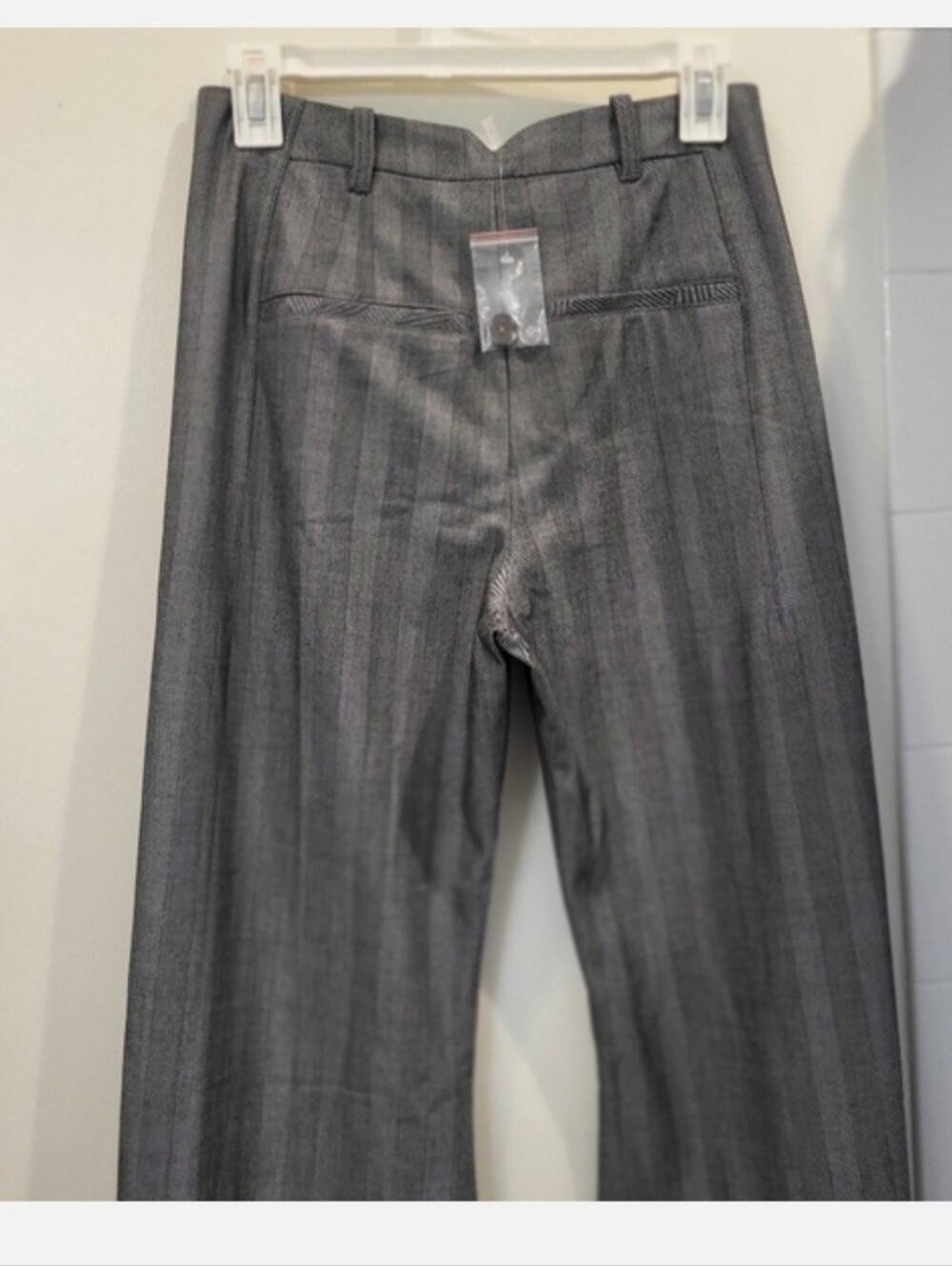 NWT - Free People Spotlight Pinstripe Barrel Leg Pants - Gray - Picture 4 of 4